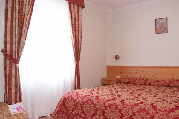 Albergo Eden Passo del Tonale Exteriér fotografie
